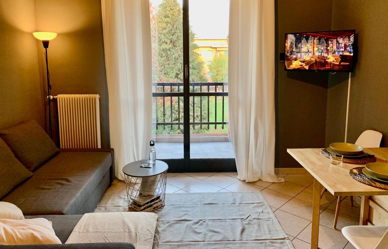 Gius' Apartment Elegante Vicino Ospedale Biella Gaglianico Exterior foto